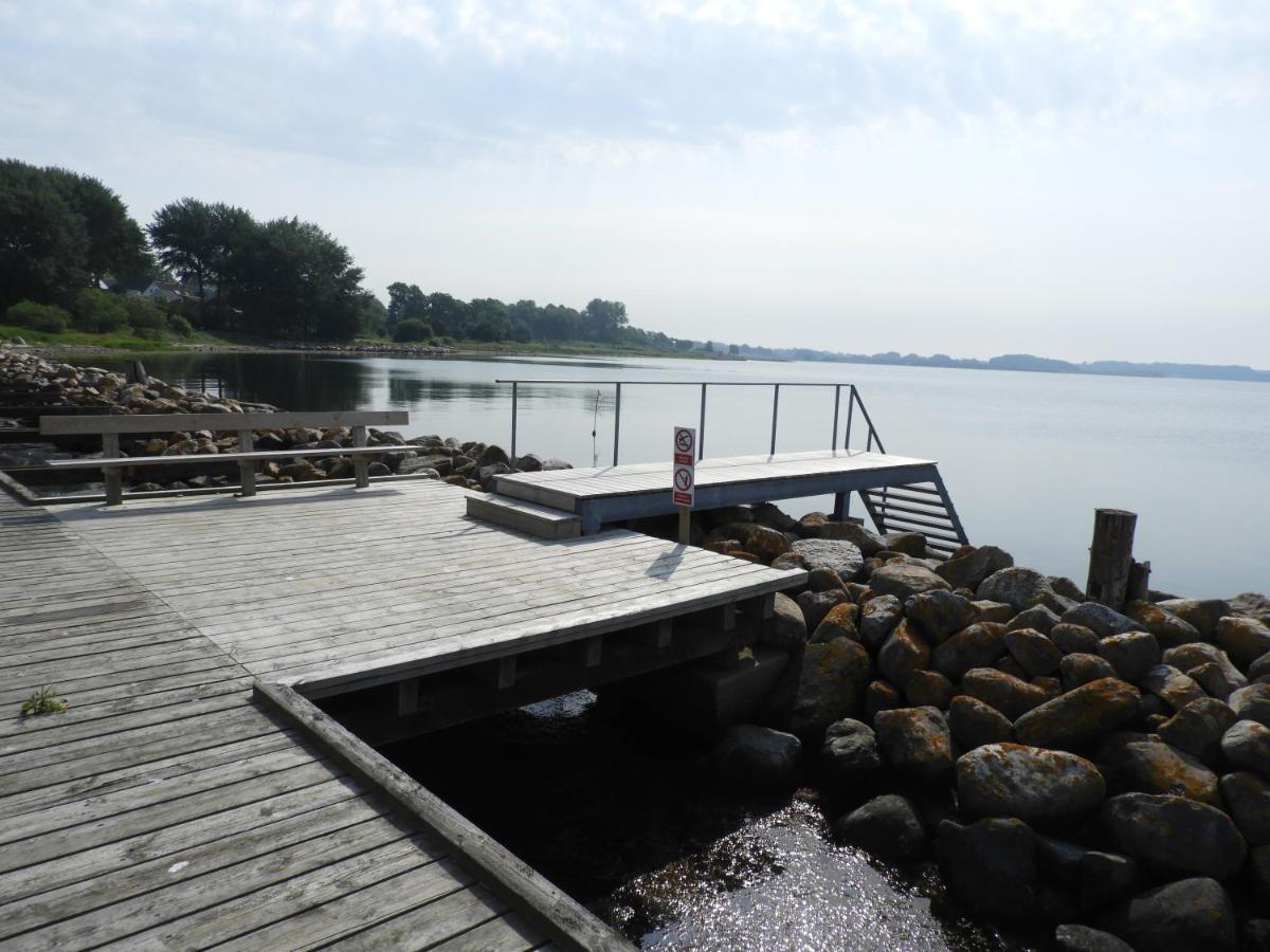 ホテル Hausboot-Lafe Flensburger Foerde Egernsund エクステリア 写真