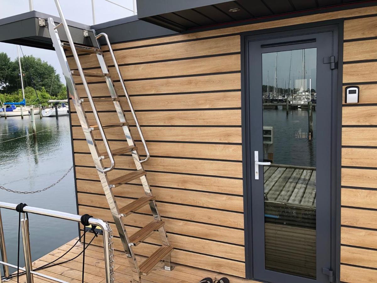 ホテル Hausboot-Lafe Flensburger Foerde Egernsund エクステリア 写真