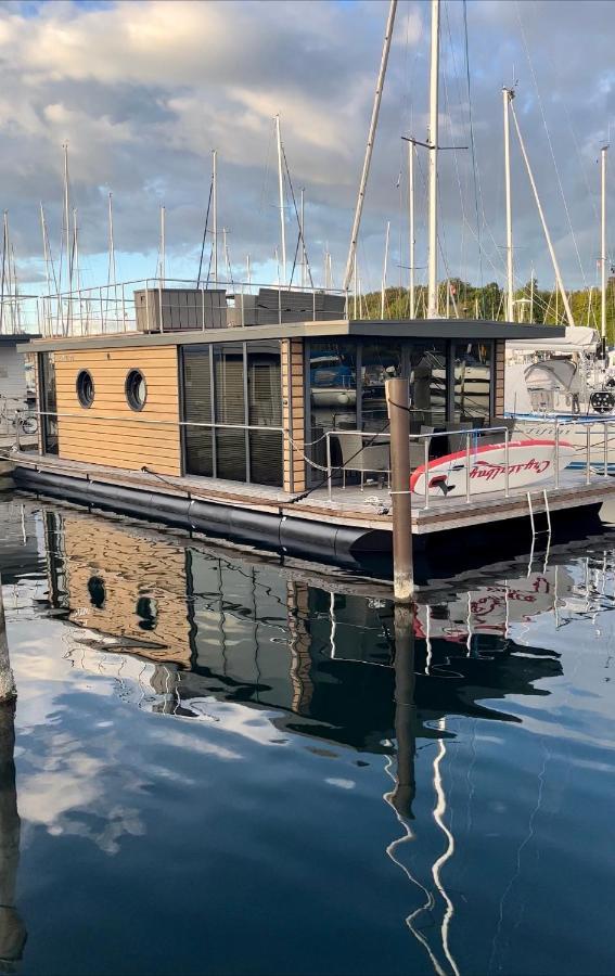 ホテル Hausboot-Lafe Flensburger Foerde Egernsund エクステリア 写真